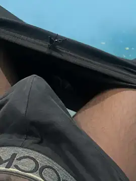 Snapshot of telugu_black_cock chatting on April 22, 2026, 9:49 am telugu black cock online show from April 22, 2026, 9:49 am