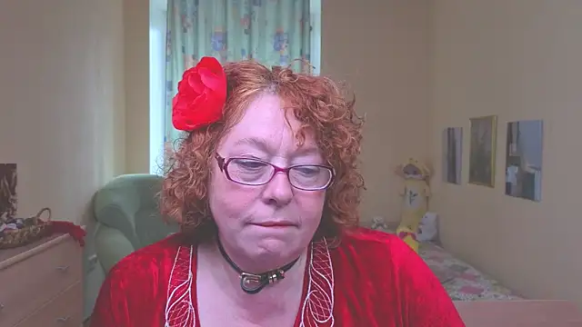 Fara Flutte online show from May 11, 2026, 7:54 am
