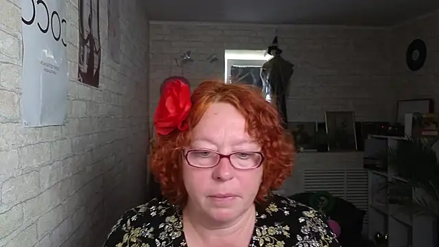 Fara Flutte online show from June 3, 2026, 5:30 am