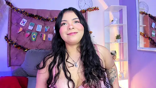 Snapshot of ROSELEI_ chatting on June 19, 2026, 5:02 am ROSELEI online show from June 19, 2026, 5:02 am