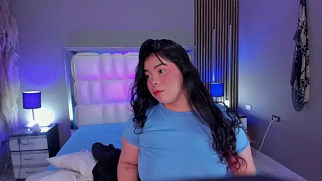 ROSELEI  online show from April 14, 2026, 12:54 pm