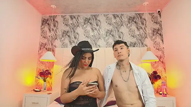 Lyaa 606 online show from April 17, 2026, 7:06 pm