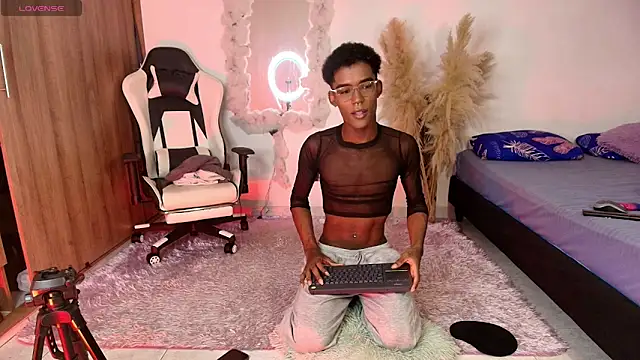 IamAndrey online show from June 15, 2026, 11:04 pm