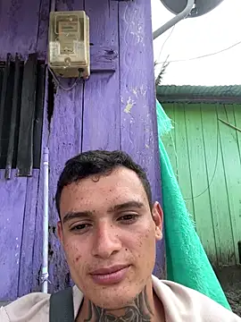 brayanz16 online show from April 21, 2026, 7:31 pm