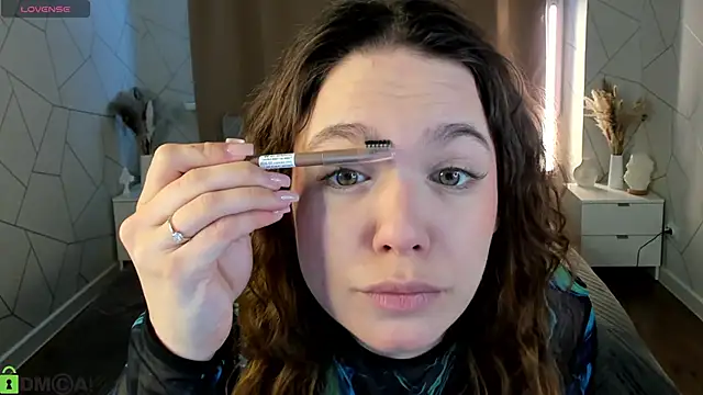 Asya Nelson online show from April 14, 2026, 1:10 am