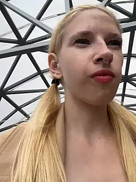 michelle lovique online show from July 19, 2026, 7:06 am