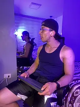 MARCO RUSH online show from April 11, 2026, 11:47 am