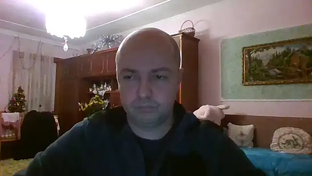 Snapshot of Luceriusbigass chatting on January 16, 2025, 6:16 pm Luceriusbigass online show from January 16, 2025, 6:16 pm