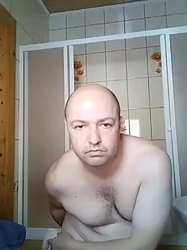 Snapshot of Luceriusbigass chatting on January 11, 2025, 11:45 am Luceriusbigass online show from January 11, 2025, 11:45 am