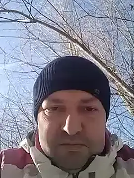 Snapshot of Luceriusbigass chatting on January 23, 2025, 11:15 am Luceriusbigass online show from January 23, 2025, 11:15 am