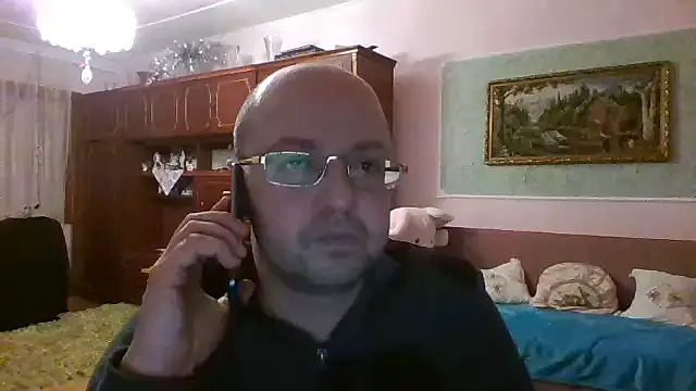 Snapshot of Luceriusbigass chatting on February 20, 2025, 4:36 pm Luceriusbigass online show from February 20, 2025, 4:36 pm