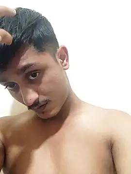 ROMEO JULIET0022 online show from April 17, 2026, 11:51 pm