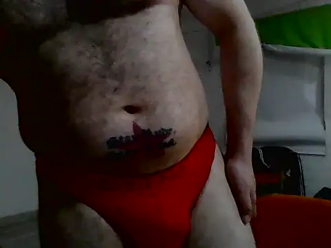 GoldenMed01 online show from April 7, 2026, 5:26 pm