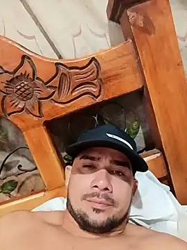 franDuxxx online show from April 10, 2026, 6:26 pm