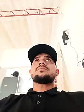 franDuxxx online show from April 7, 2026, 7:15 pm