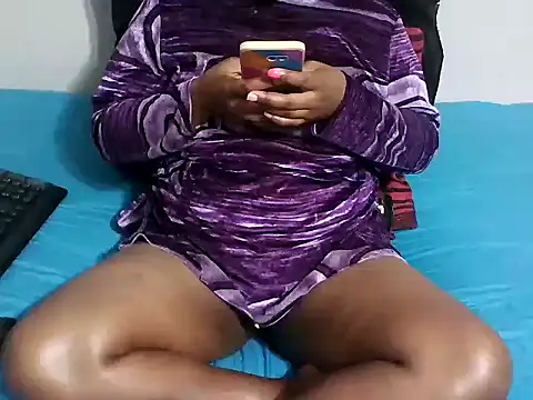 DimplesQueen online show from April 17, 2026, 10:40 am