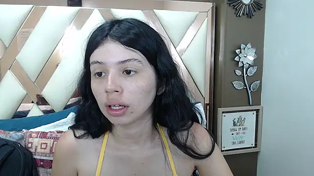 Snapshot of Sophie_Copers chatting on June 26, 2026, 7:20 pm Sophie Copers online show from June 26, 2026, 7:20 pm