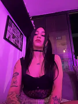 Kattze  online show from May 27, 2026, 11:56 pm