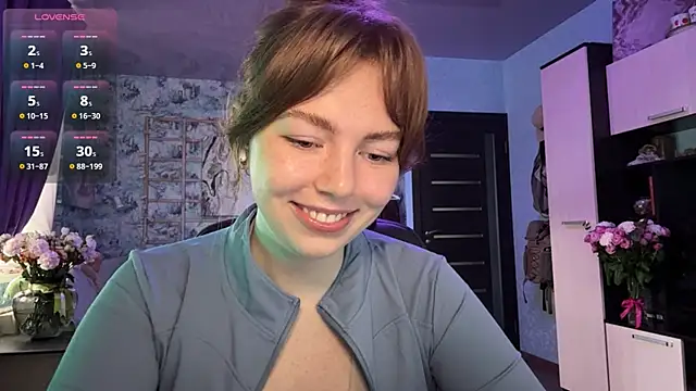 FairyFl0ra online show from April 16, 2026, 1:06 am