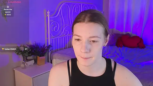 Vanessa   Lui online show from April 13, 2026, 4:33 pm