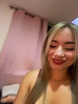 AmyRusso online show from July 9, 2026, 11:59 pm