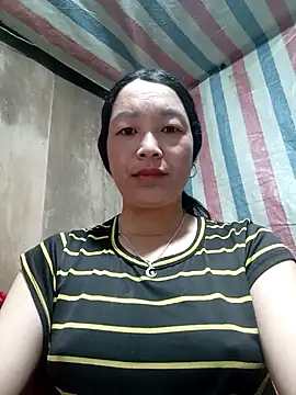 vanlucky2 online show from April 16, 2026, 10:34 pm