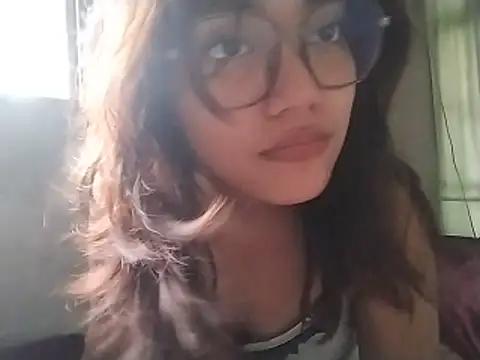 OliviaCarchi online show from July 2, 2026, 8:42 am