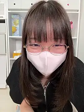 Kannanoko  online show from April 14, 2026, 5:12 am