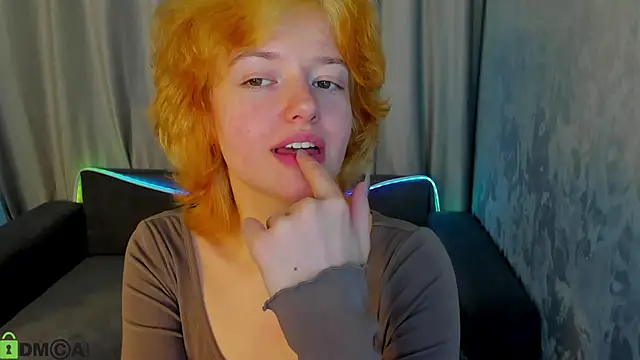 Star Bee online show from April 21, 2026, 1:42 am