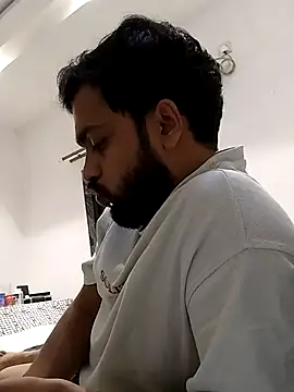 hornydaddy 21 online show from April 16, 2026, 6:52 pm