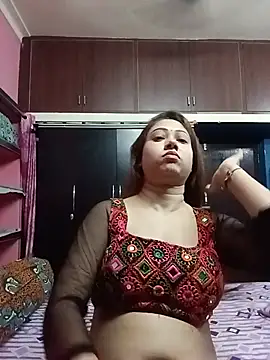 Snapshot of Hot_Soniya_08 chatting on July 13, 2026, 8:57 am Hot Soniya 08 online show from July 13, 2026, 8:57 am