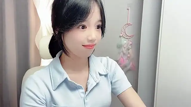 Snapshot of Xiaoqing00 chatting on June 7, 2026, 12:10 pm Xiaoqing00 online show from June 7, 2026, 12:10 pm