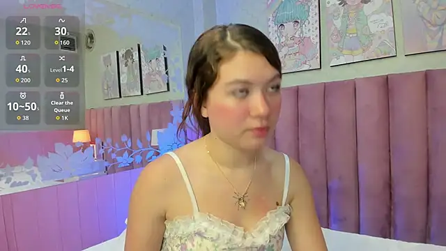 Snapshot of Hellencute18_ chatting on June 25, 2026, 11:04 am Hellencute18 online show from June 25, 2026, 11:04 am