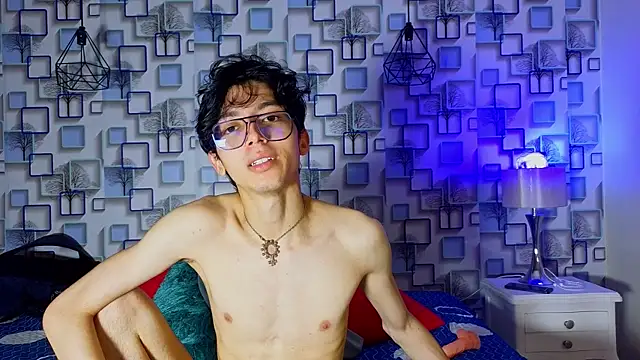 Twink Sebas7 online show from April 14, 2026, 12:21 pm