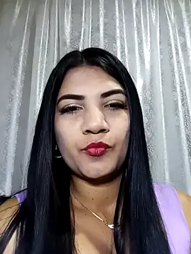 Emma What online show from April 10, 2026, 10:33 am