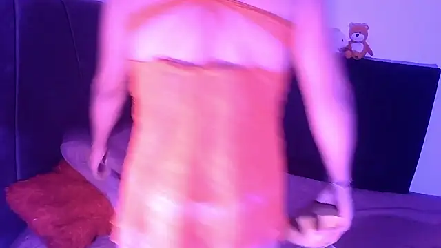 Leilany sexy online show from April 18, 2026, 7:33 am