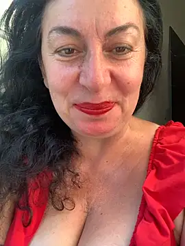 Lizzaa80 online show from July 13, 2026, 4:06 pm