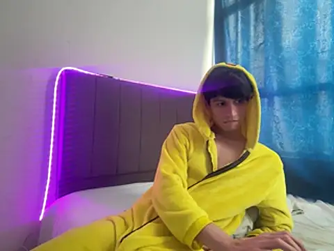  DavidPrince  online show from April 17, 2026, 6:33 pm