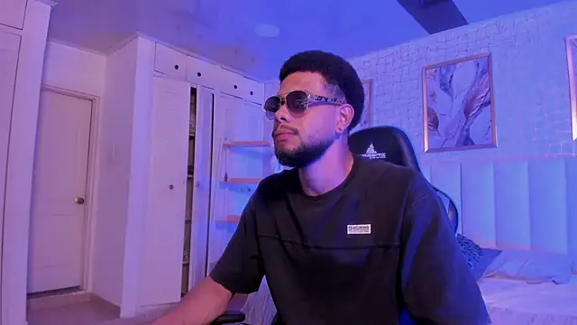 cero khalifa online show from April 15, 2026, 8:42 pm