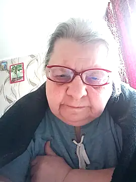 MartaMia68 online show from April 17, 2026, 11:02 am