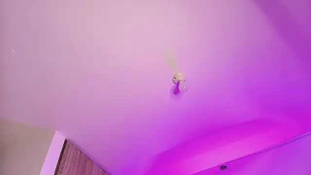 Selina sykees1 online show from April 17, 2026, 7:38 pm