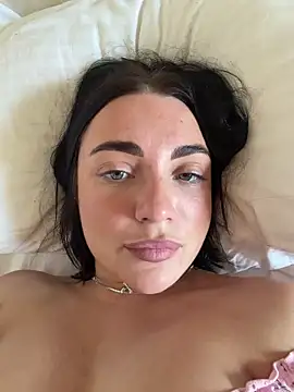 LucyHotty  online show from July 16, 2026, 11:18 am