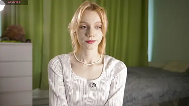 GildaThurgood online show from April 18, 2026, 5:10 am