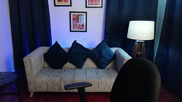Emily Cherry  online show from June 8, 2026, 2:17 pm