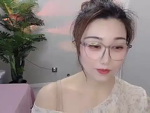 Yunxi- online show from April 28, 2026, 1:59 pm