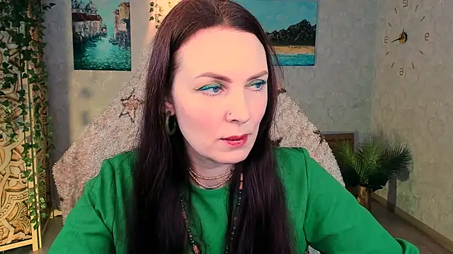Snapshot of LanaRadiance chatting on April 29, 2026, 8:18 am LanaRadiance online show from April 29, 2026, 8:18 am