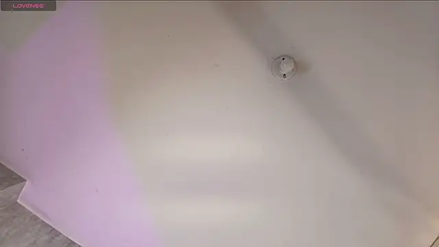 Loren Jacksoon online show from April 14, 2026, 12:10 pm