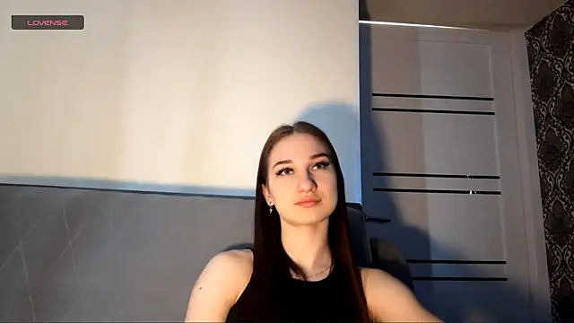 Showcntry online show from April 18, 2026, 12:07 pm