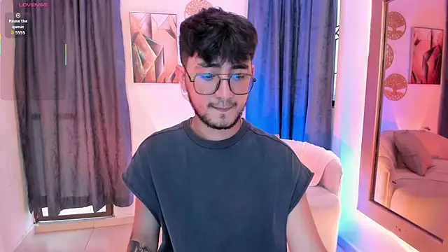 Snapshot of Dante_Rushx chatting on July 8, 2026, 7:58 pm Dante Rushx online show from July 8, 2026, 7:58 pm