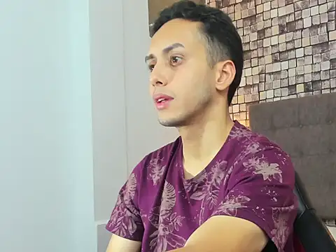 Zack isback online show from April 15, 2026, 7:18 pm